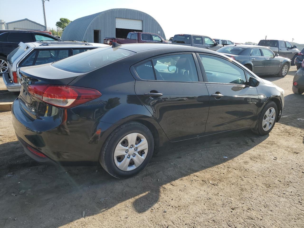 2017 Kia Forte Lx - Фото 3