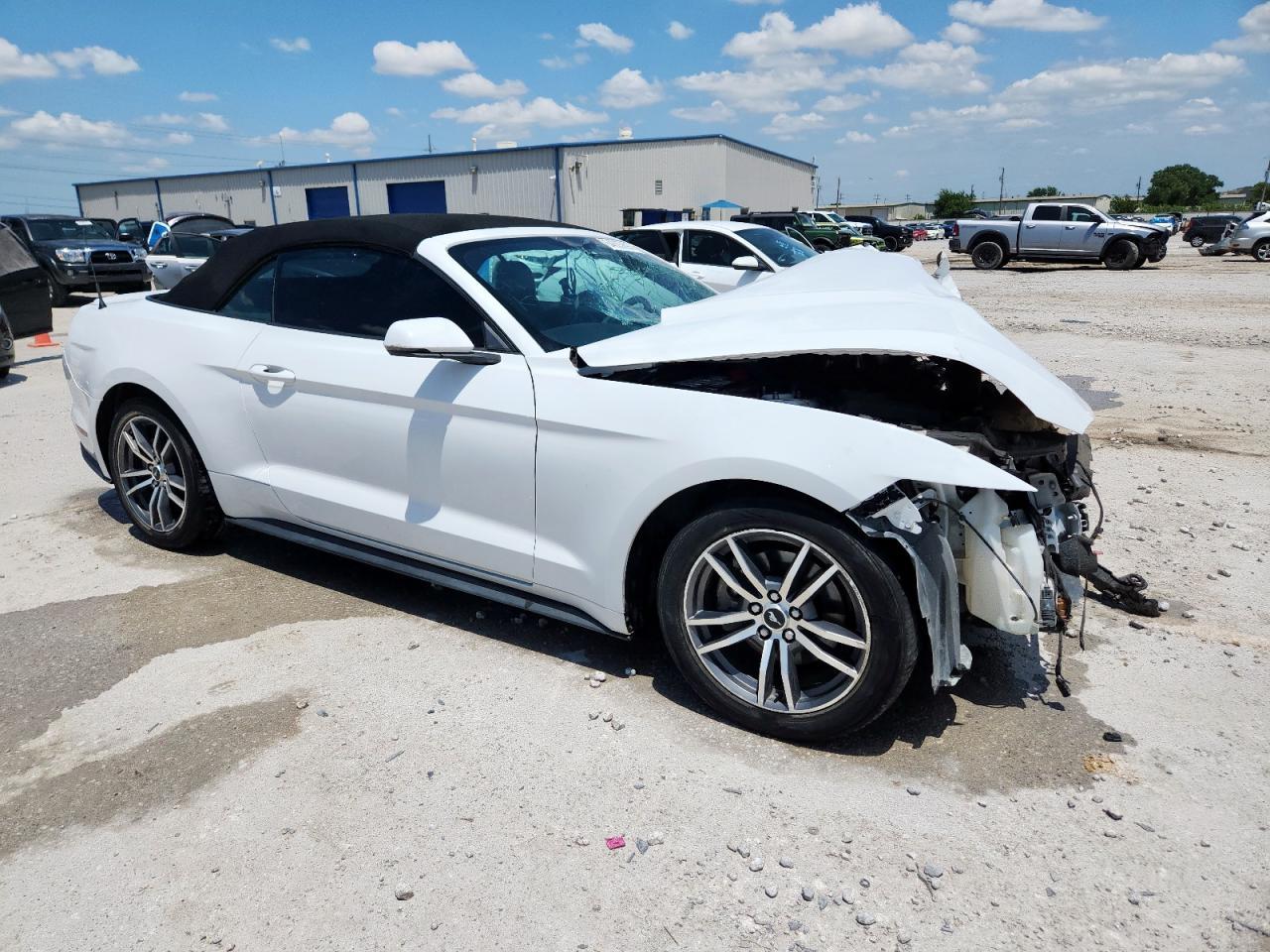 2017 Ford Mustang - Фото 4