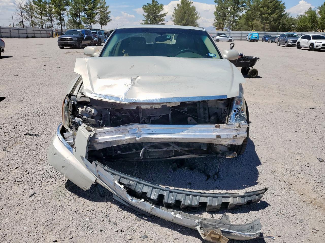 2007 Cadillac Dts - Image 5