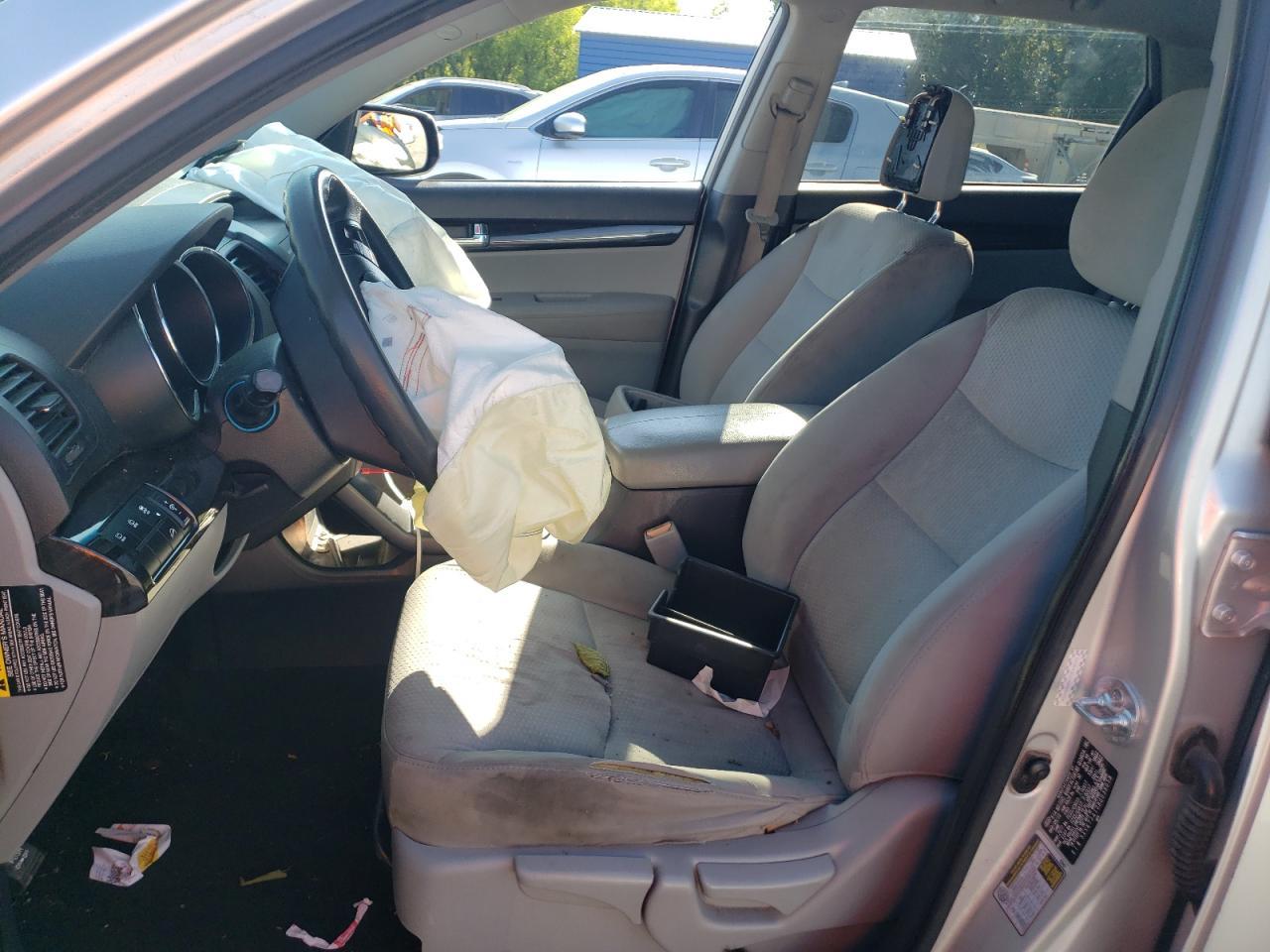 2011 Kia Sorento Base - Image 7