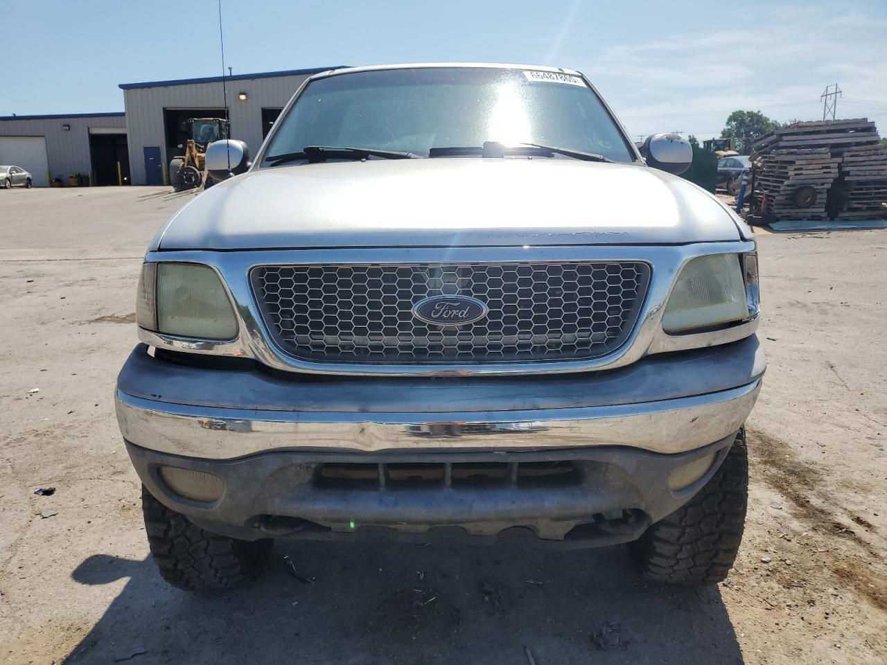 2003 Ford F150 - Image 5