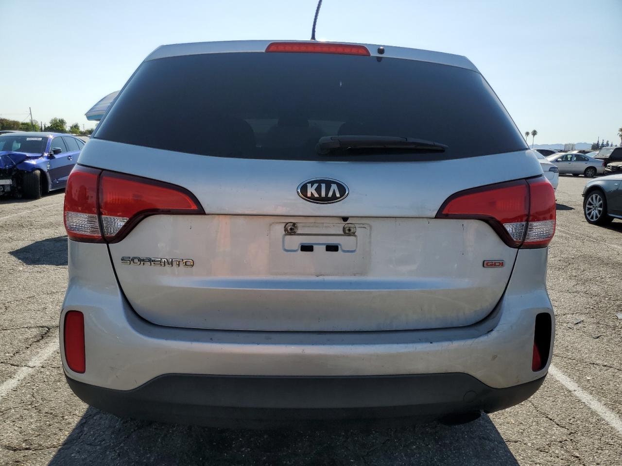 2015 Kia Sorento Lx - Фото 6