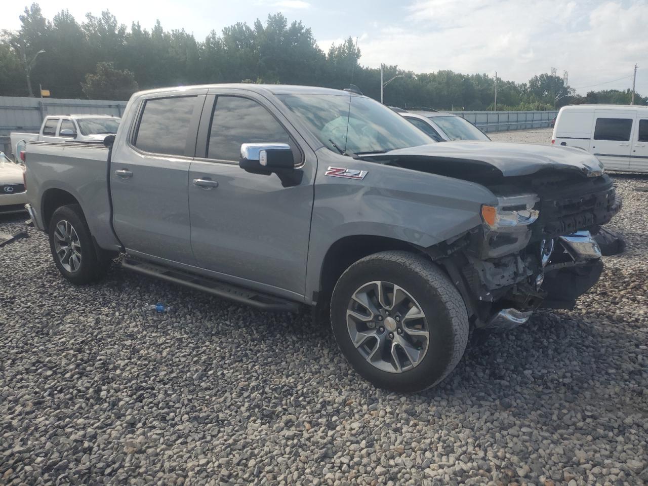 2024 Chevrolet Silverado K1500 Lt - Image 4
