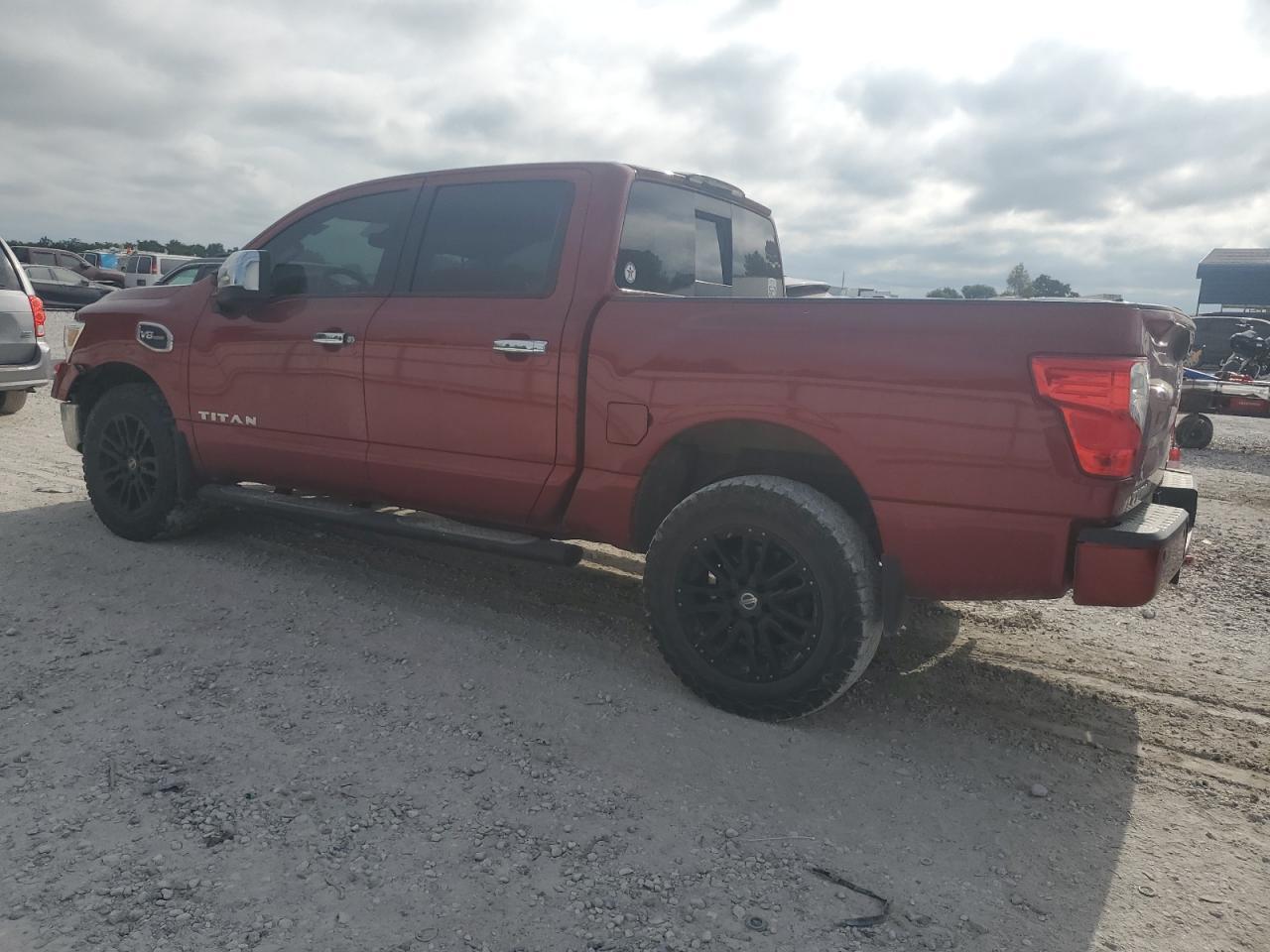 2017 Nissan Titan Sv - Фото 2