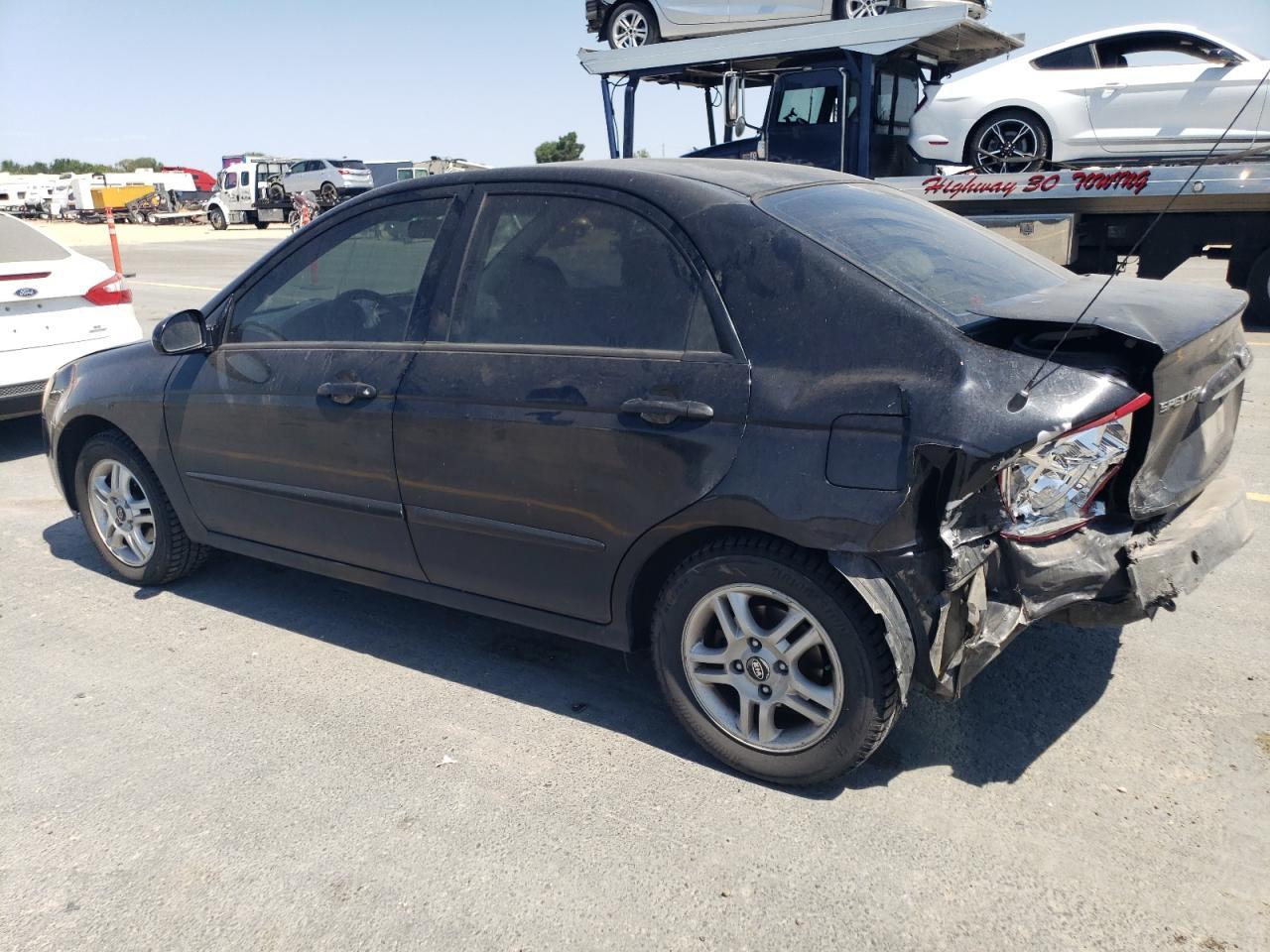 2004 Kia Spectra Lx - Фото 2