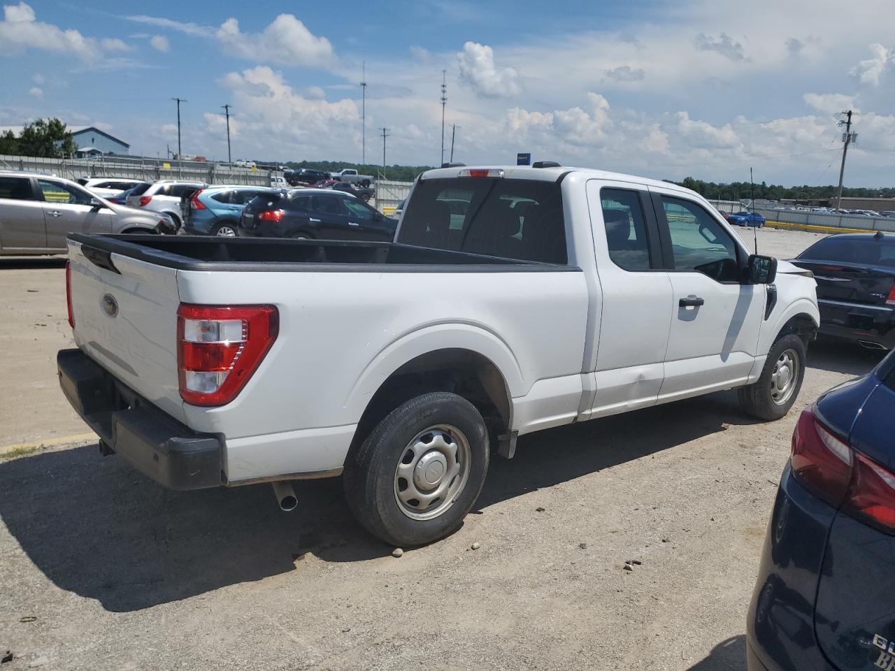 2021 Ford F150 Super Cab - Image 3