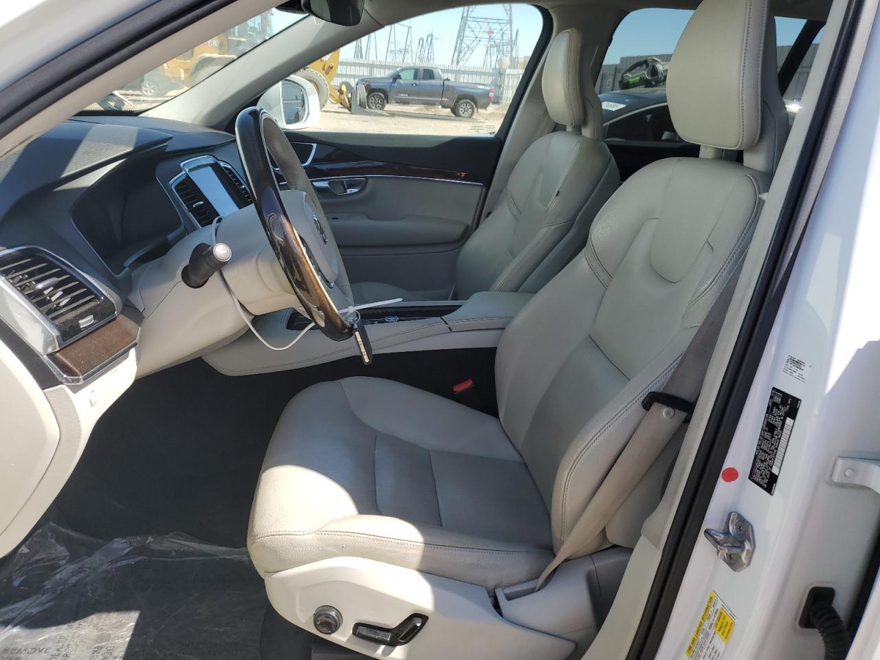 2017 Volvo Xc90 T6 - Image 7