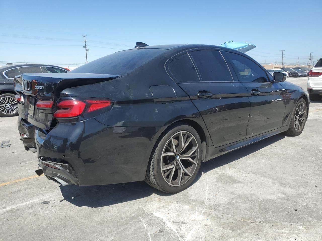 2023 BMW 530 I - Фото 3