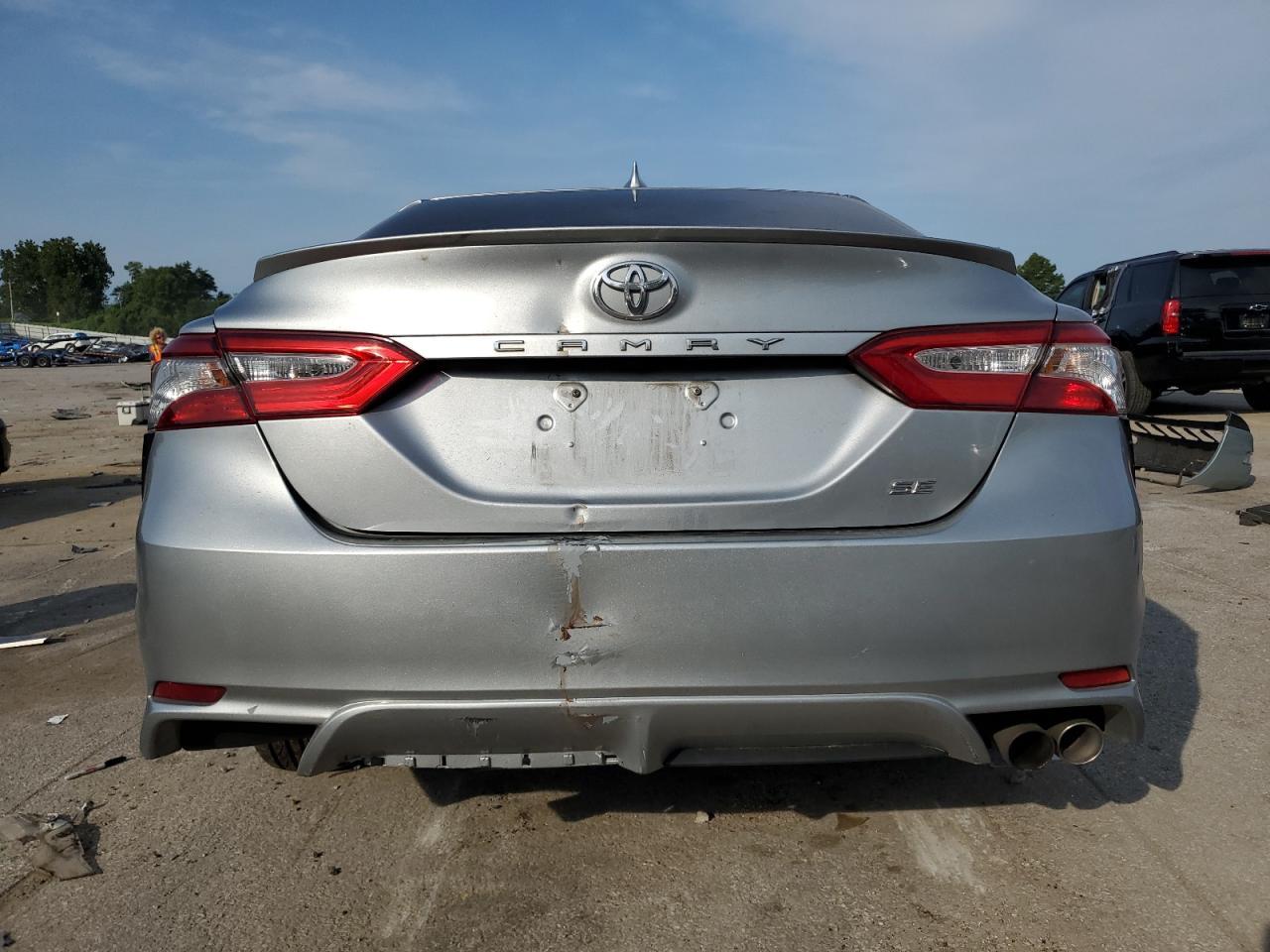 2019 Toyota Camry L - Фото 6