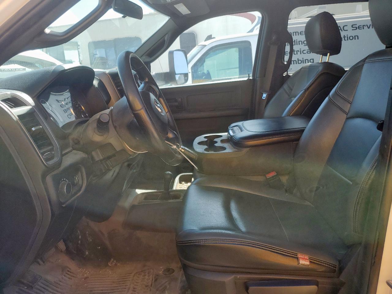2022 Ram 3500 - Image 7