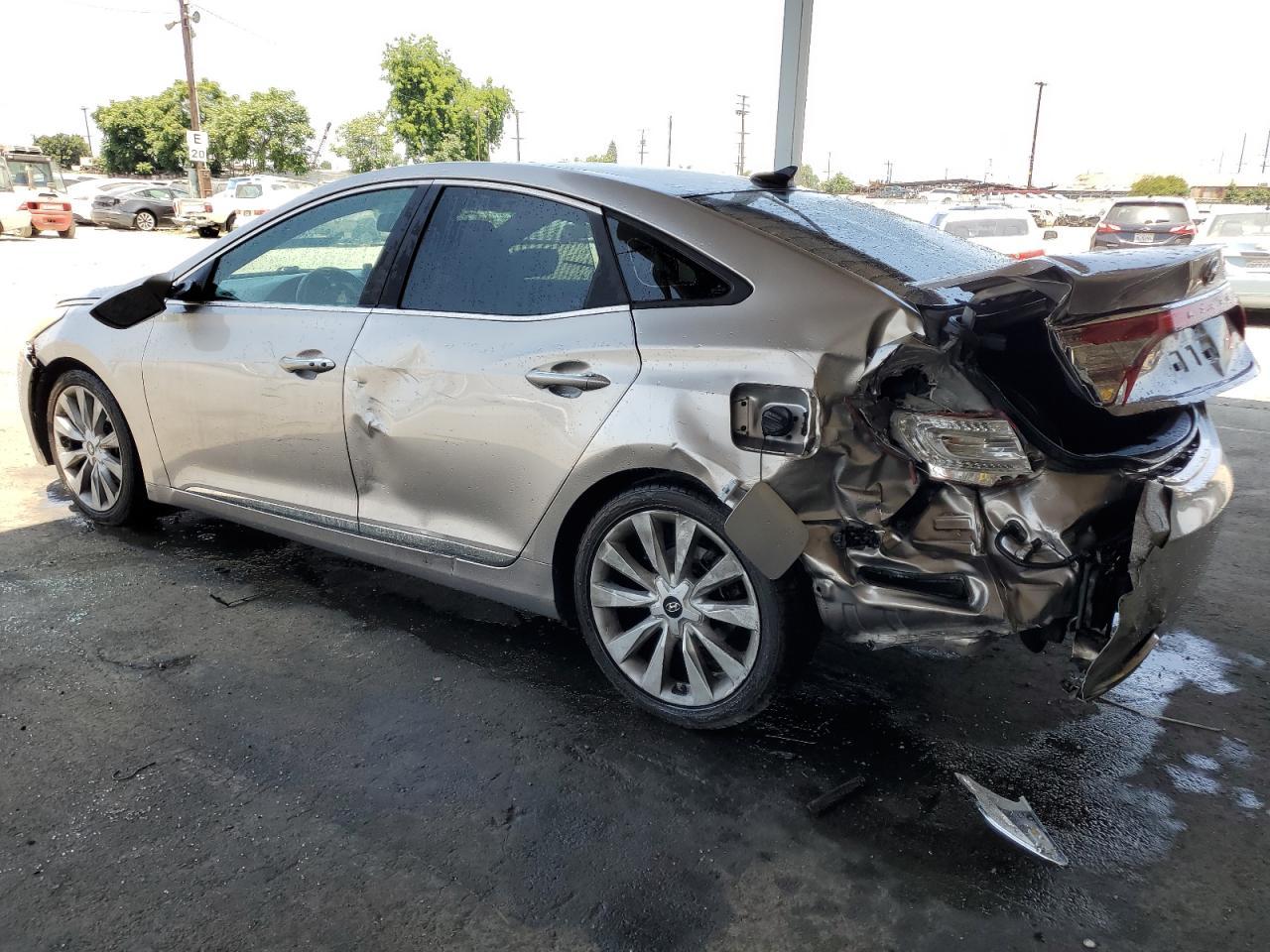 2012 Hyundai Azera Gls - Image 2