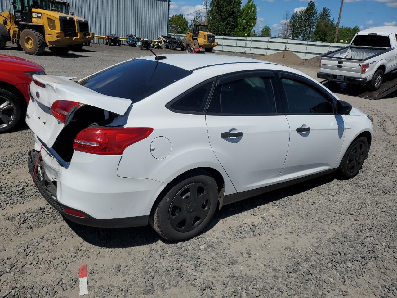 2016 Ford Focus S - Фото 3