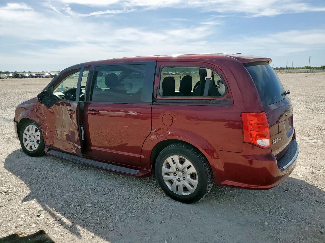 2018 Dodge Grand Caravan Se - Фото 2