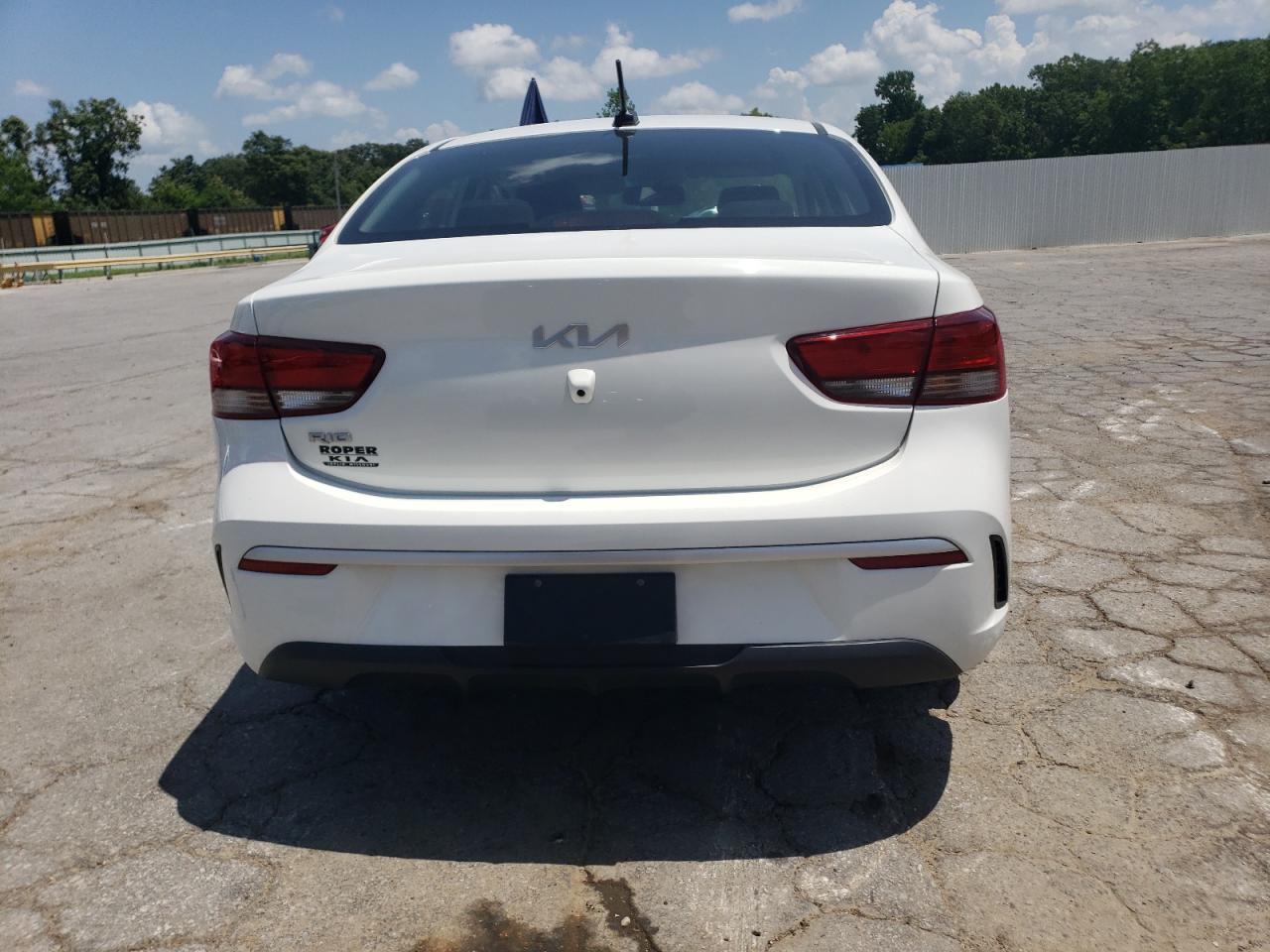 2022 Kia Rio Lx - Image 6