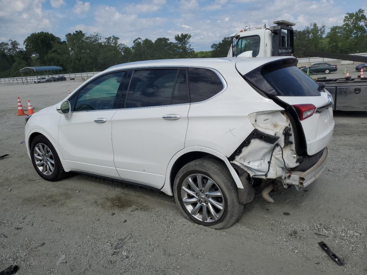 2019 Buick Envision Essence - Фото 2