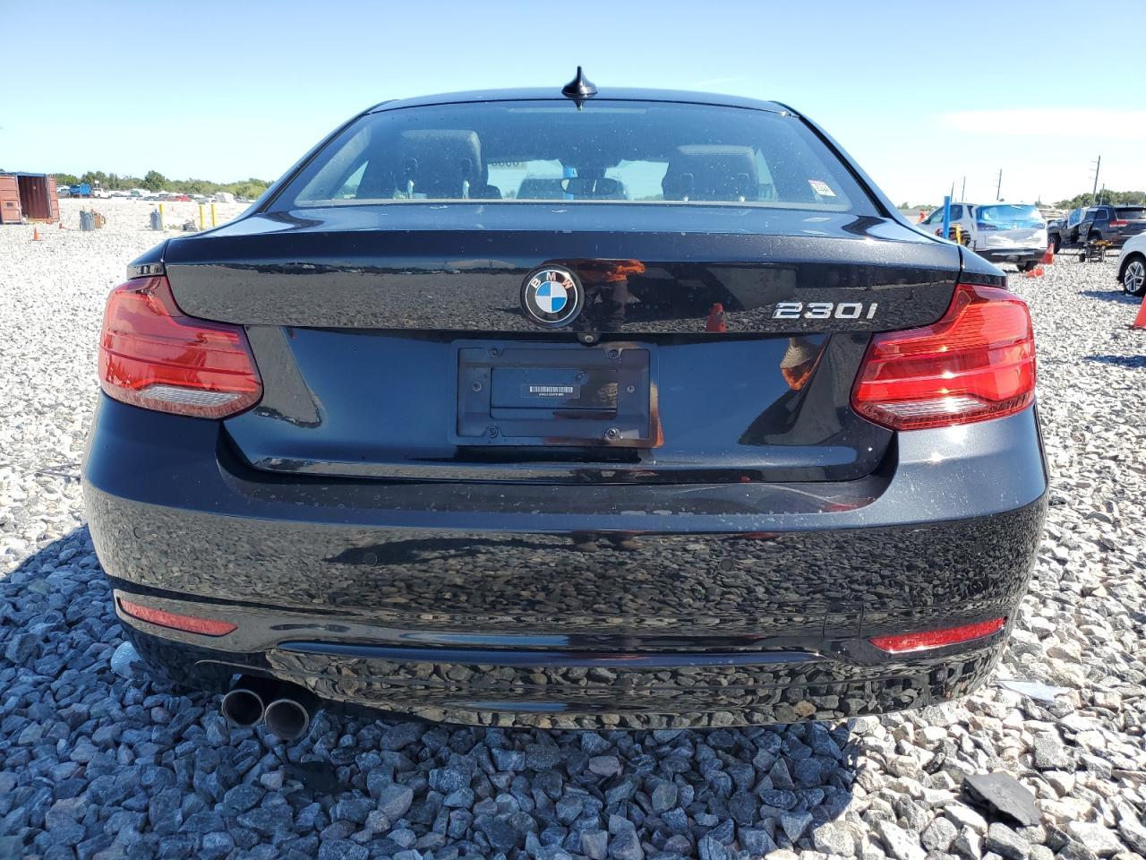 2019 BMW 230I - Фото 6