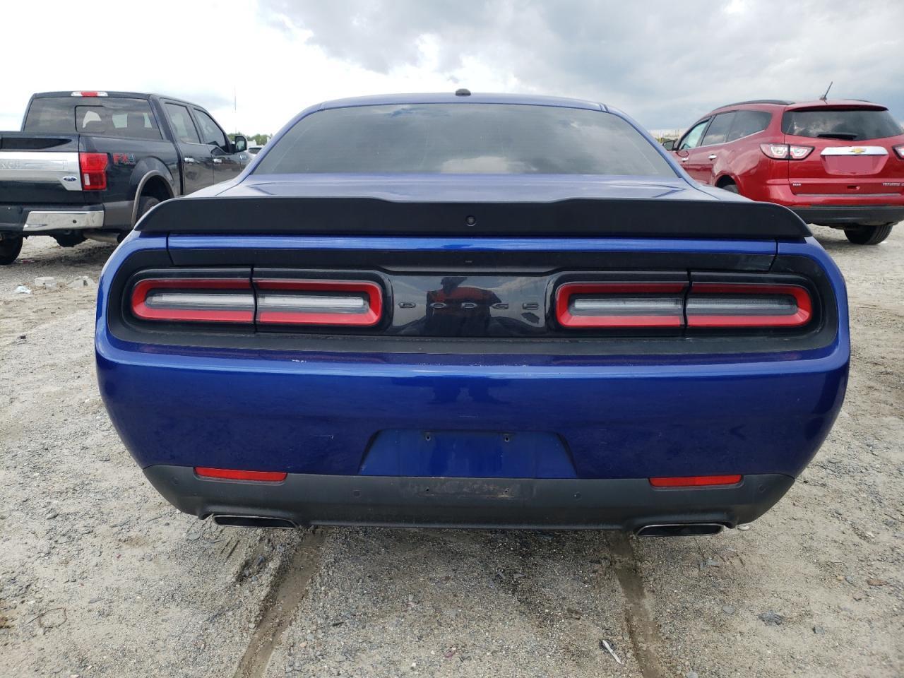 2022 Dodge Challenger R/T - Image 6