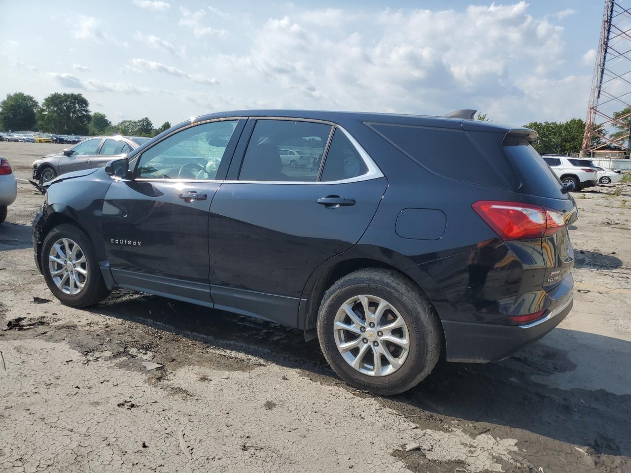 2020 Chevrolet Equinox Lt - Фото 2