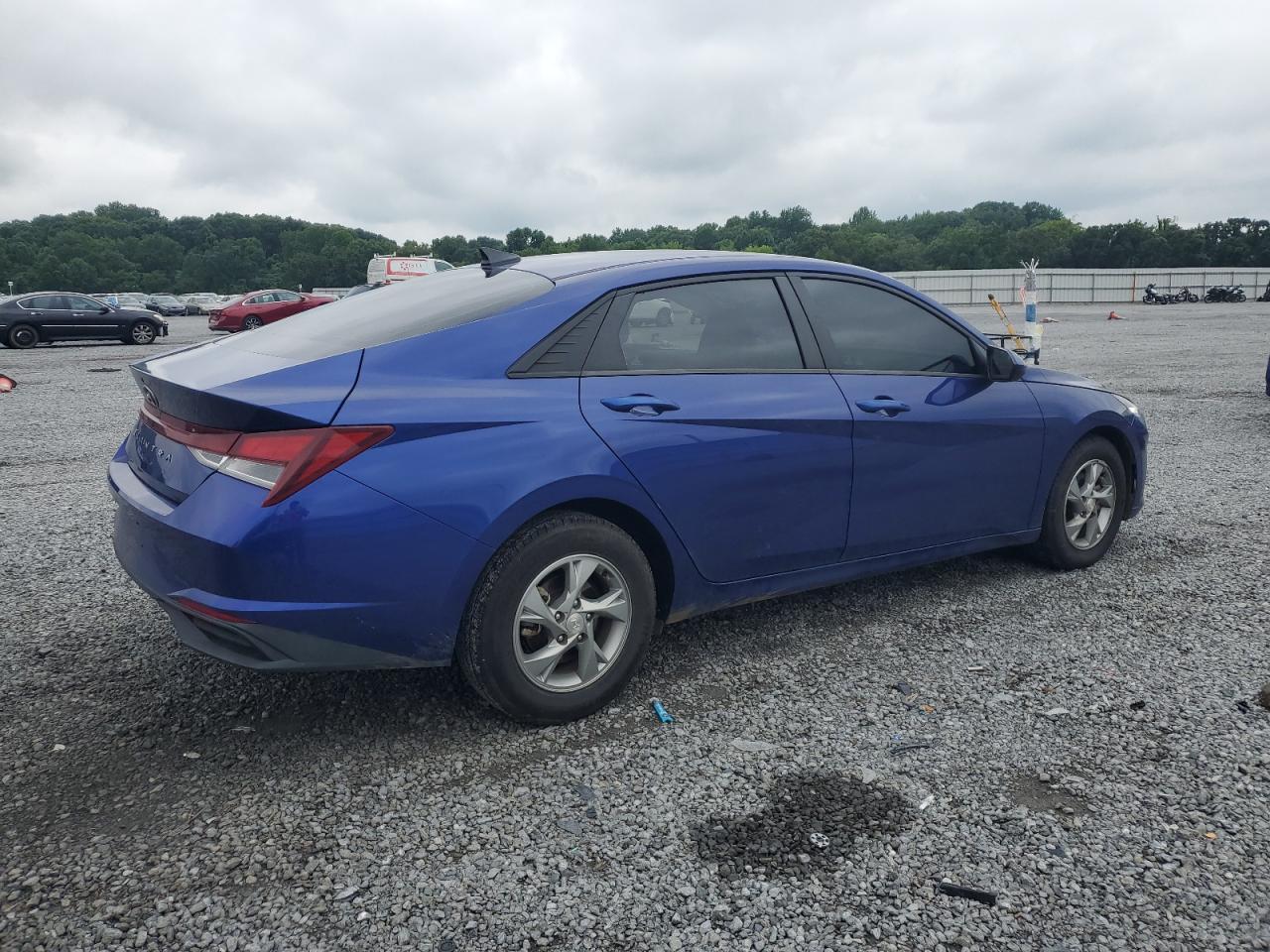 2022 Hyundai Elantra Se - Фото 3