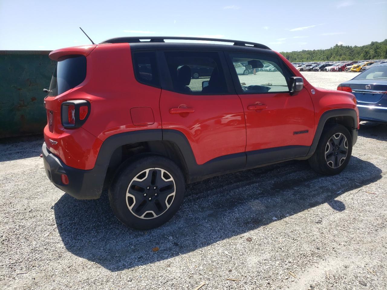 2017 Jeep Renegade Trailhawk - Фото 3
