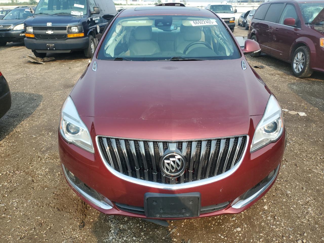 2016 Buick Regal Premium - Image 5