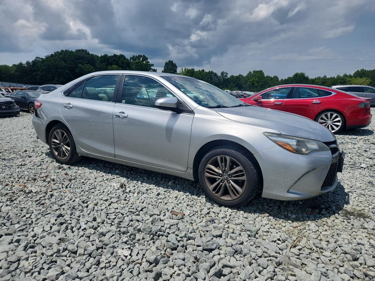 2016 Toyota Camry Le - Фото 4