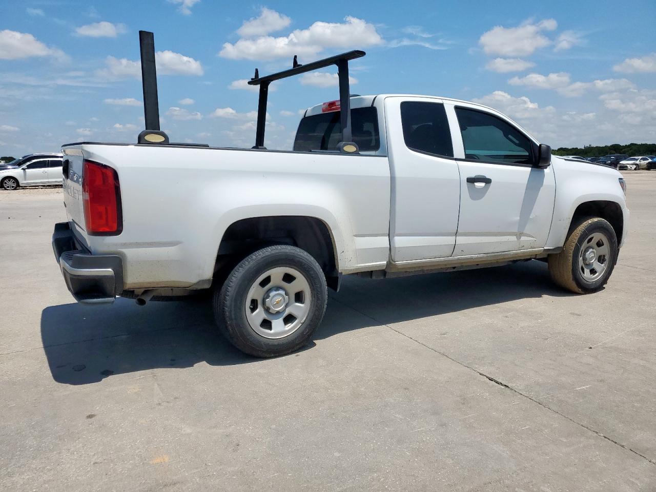 2022 Chevrolet Colorado - Image 3