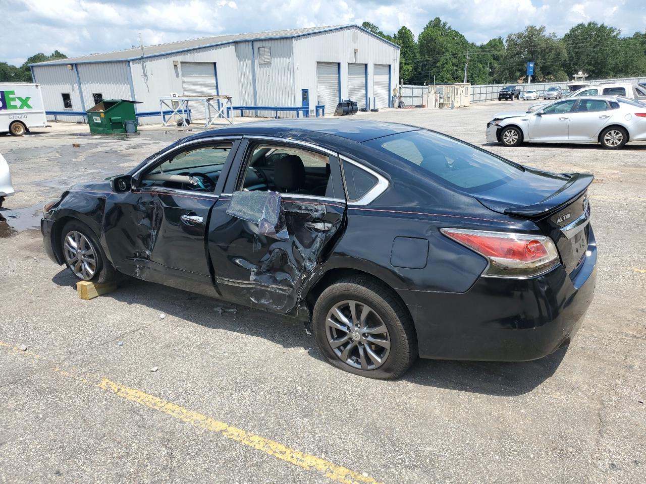 2015 Nissan Altima 2.5 - Image 2