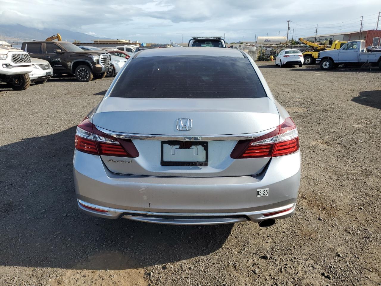 2017 Honda Accord Lx - Фото 6