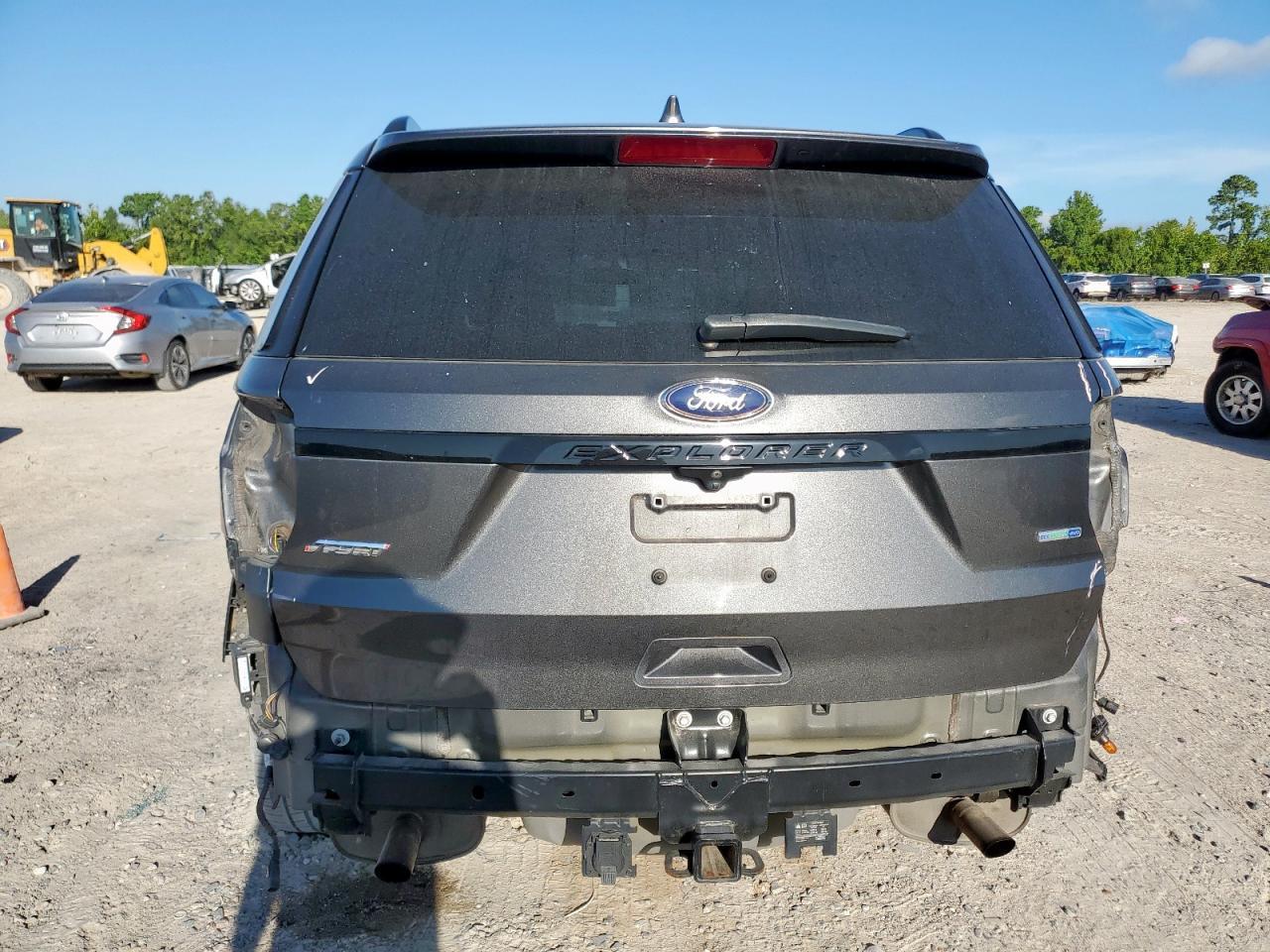 2016 Ford Explorer Sport - Фото 6