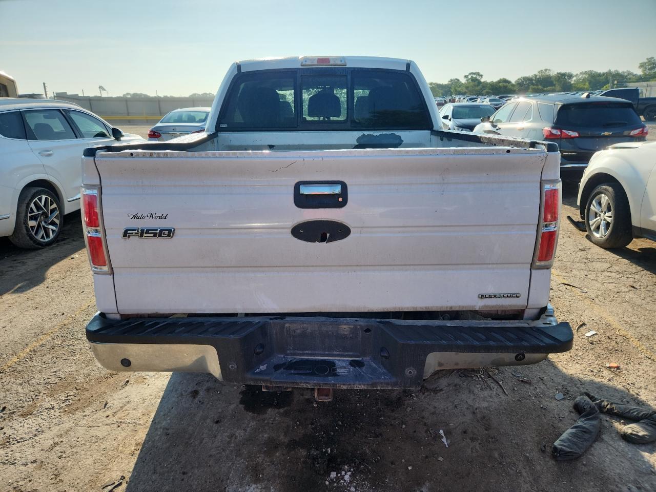 2011 Ford F150 Supercrew - Image 6