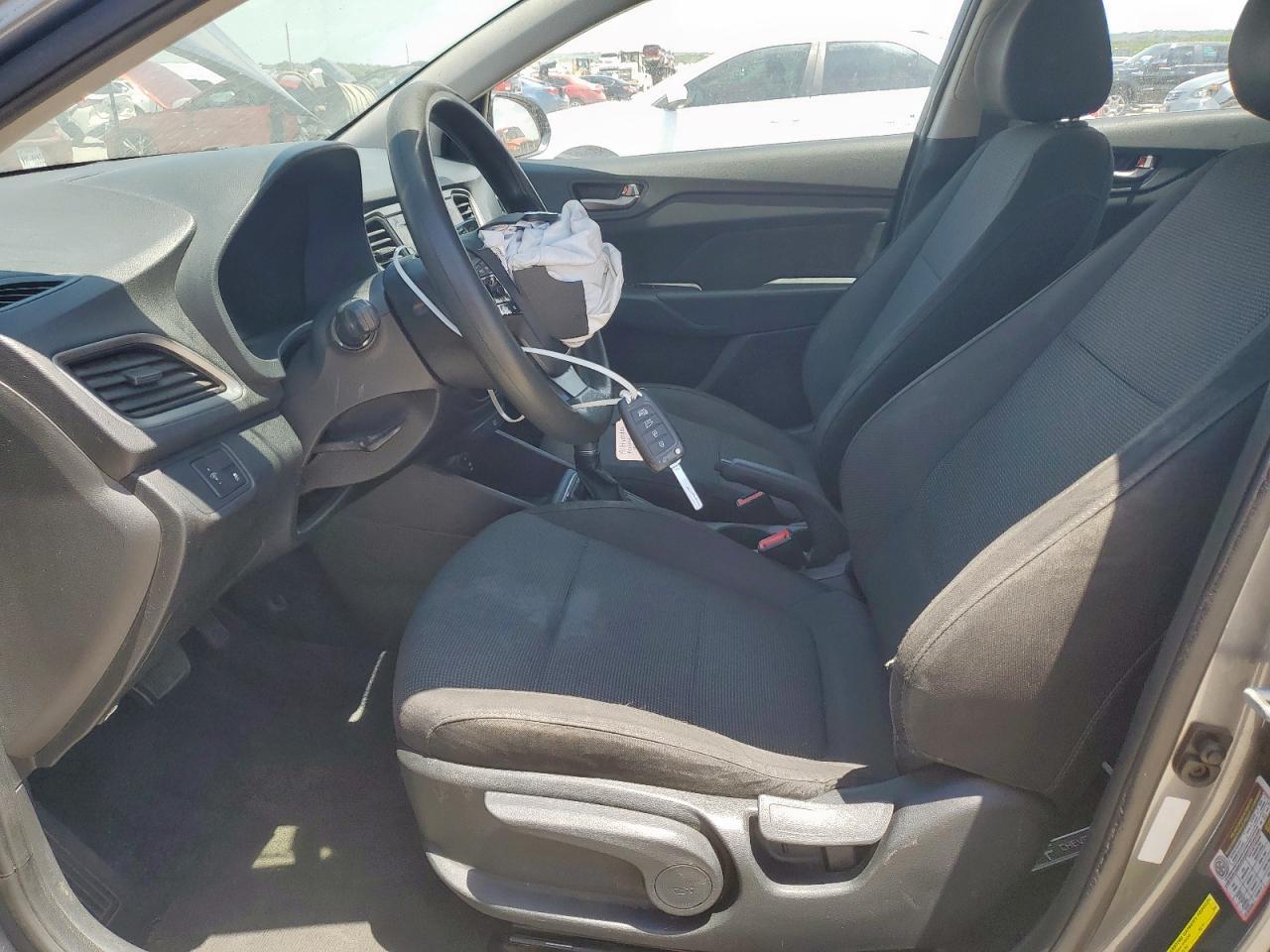 2019 Hyundai Accent Se - Фото 7