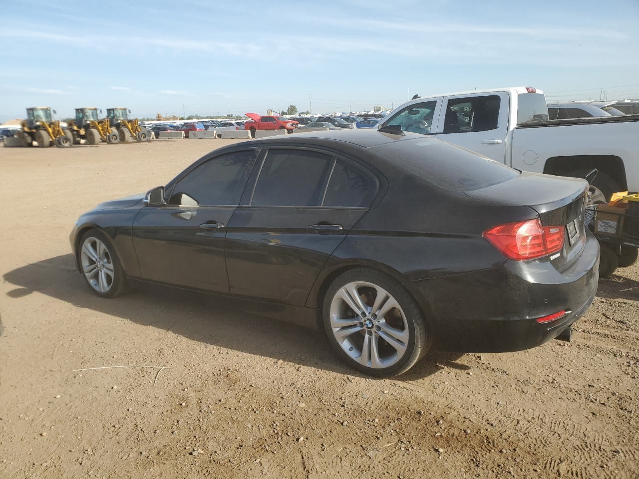 2012 BMW 335 I - Фото 2