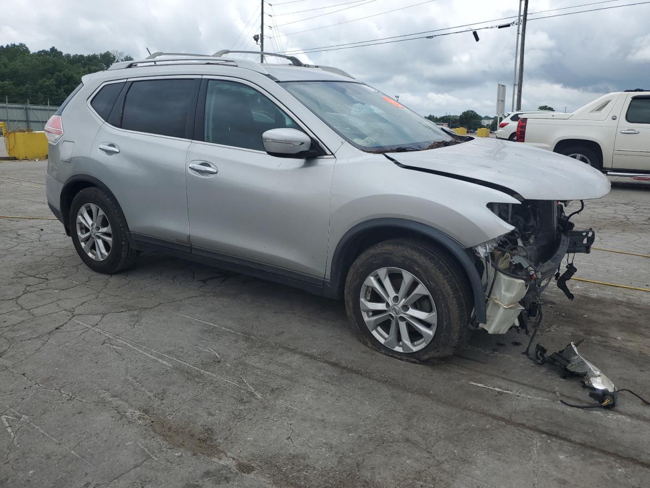 2015 Nissan Rogue S - Фото 4