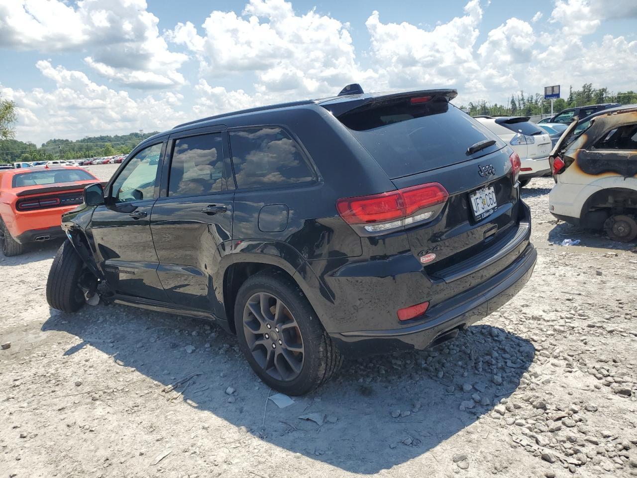 2020 Jeep Grand Cherokee Overland - Фото 2