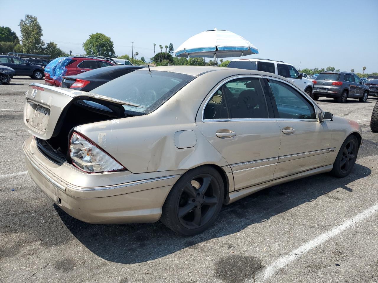 2005 Mercedes Benz C 320 - Image 3