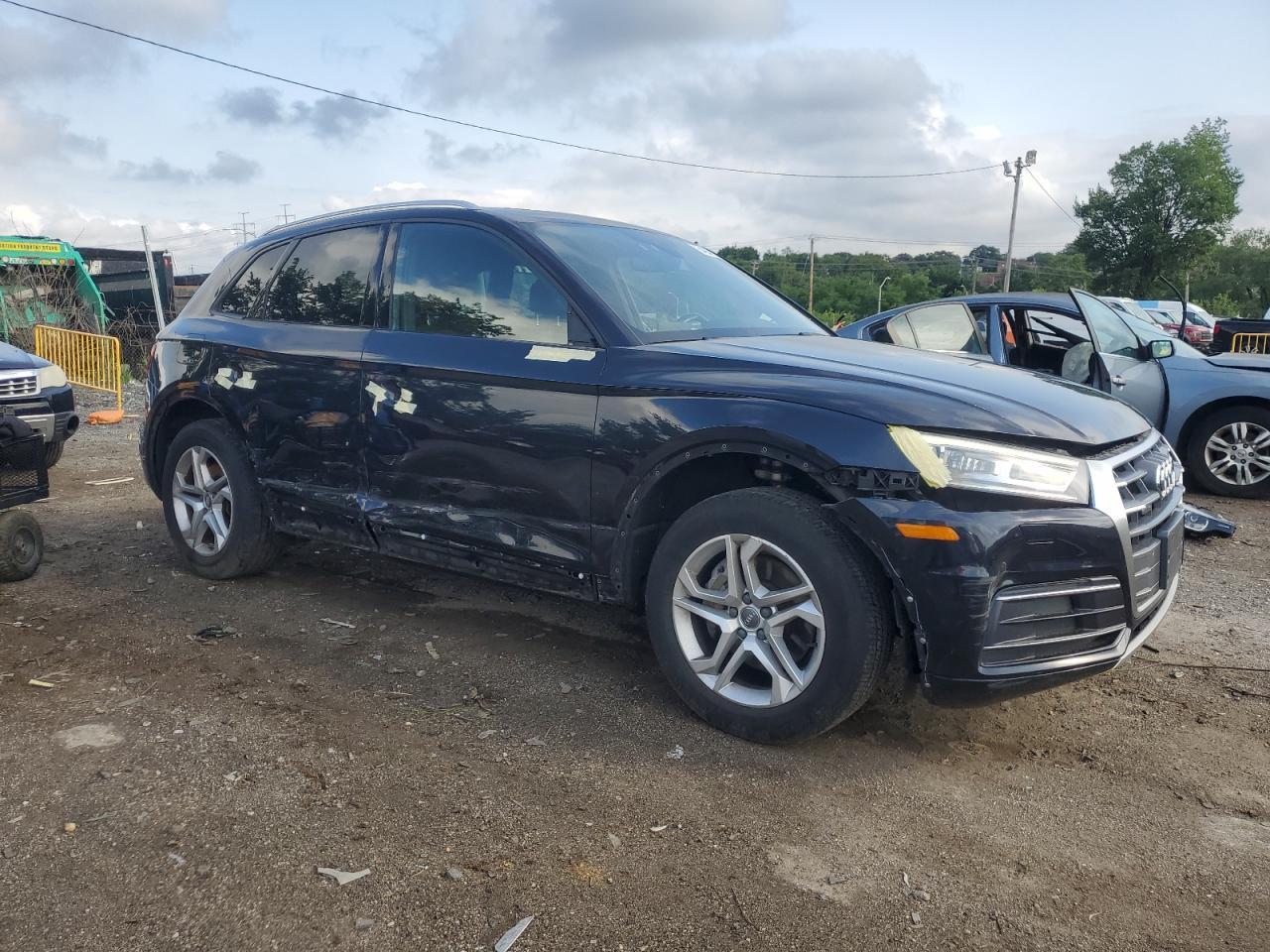 2018 Audi Q5 Premium - Image 4