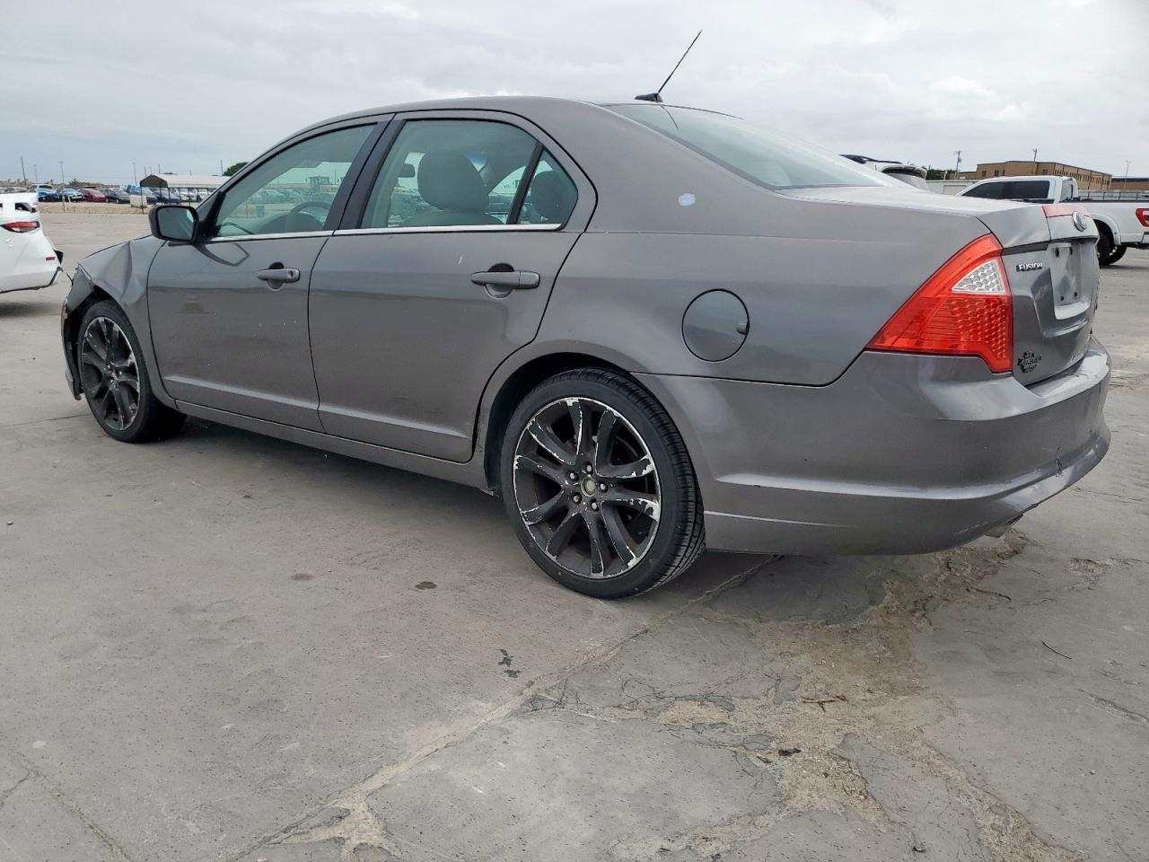 2011 Ford Fusion Se - Фото 2