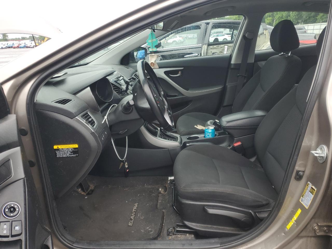 2015 Hyundai Elantra Se - Фото 7