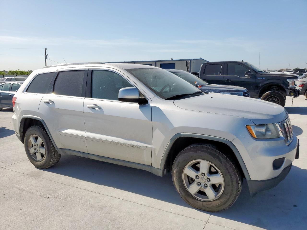 2012 Jeep Grand Cherokee Laredo - Фото 4