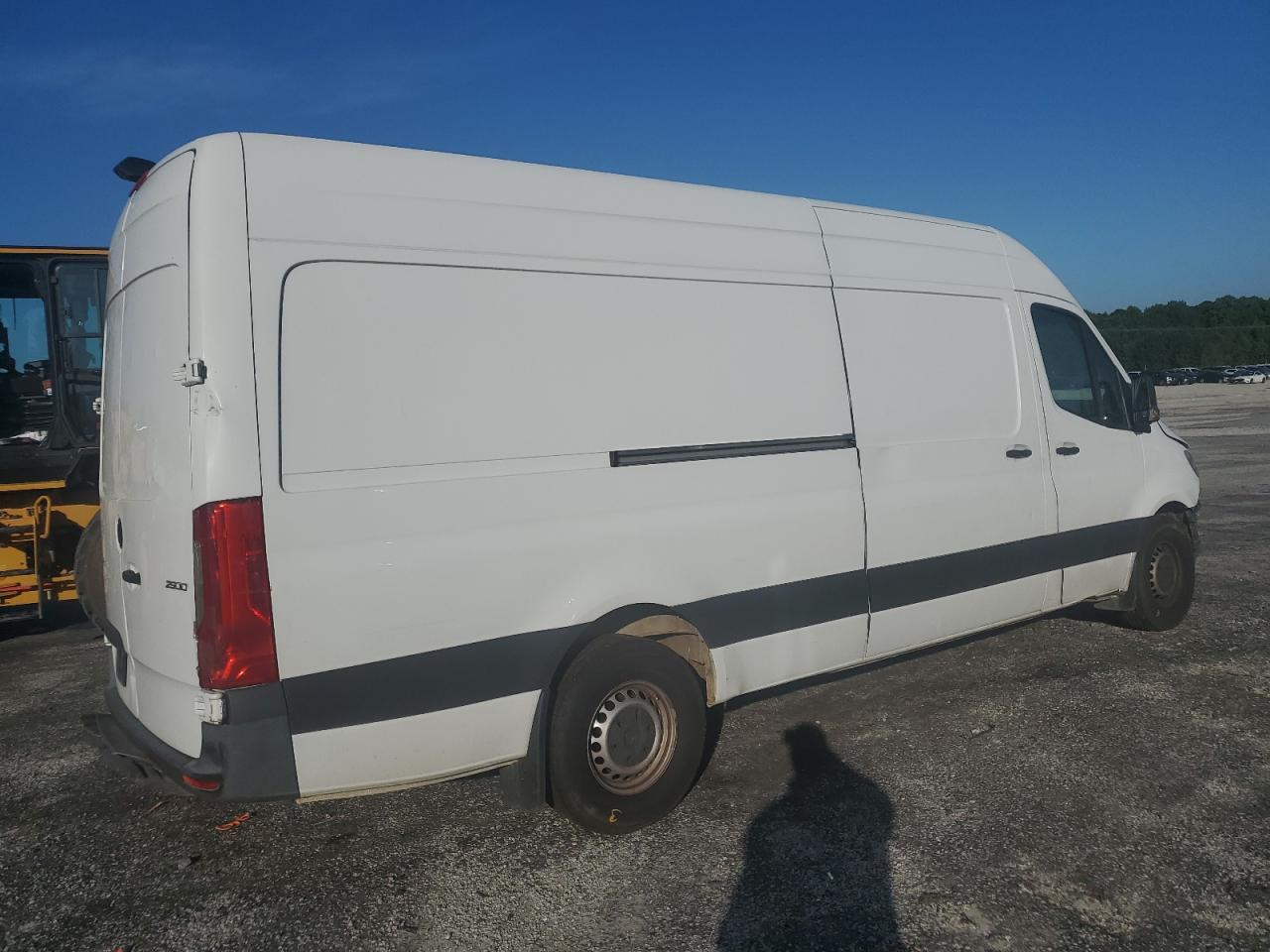 2021 Mercedes-Benz Sprinter 2500 - Image 3