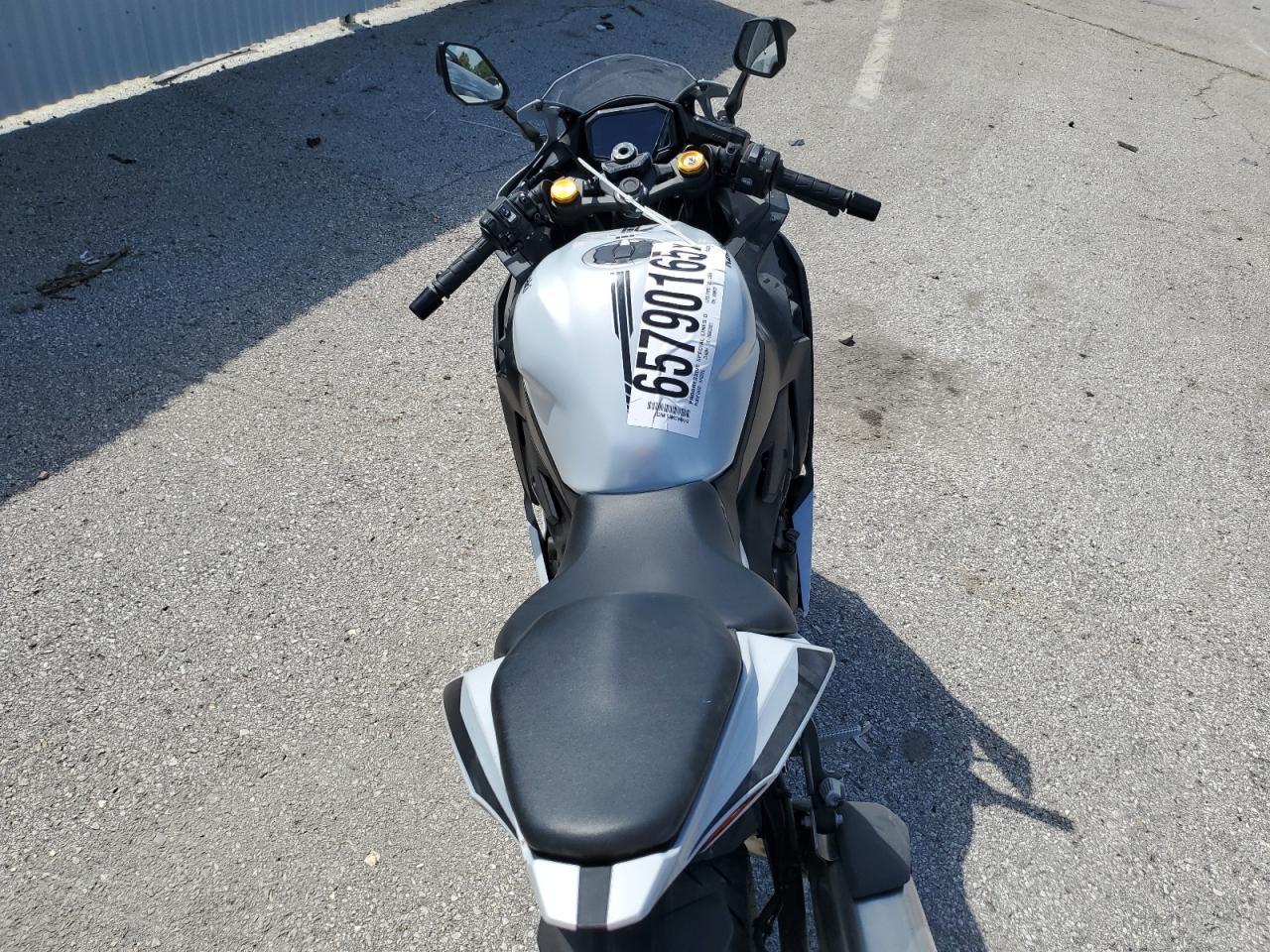2025 Kawasaki Zx400 S - Image 6