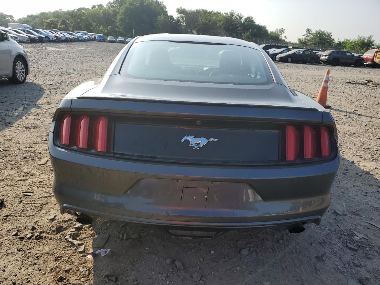 2016 Ford Mustang - Фото 6
