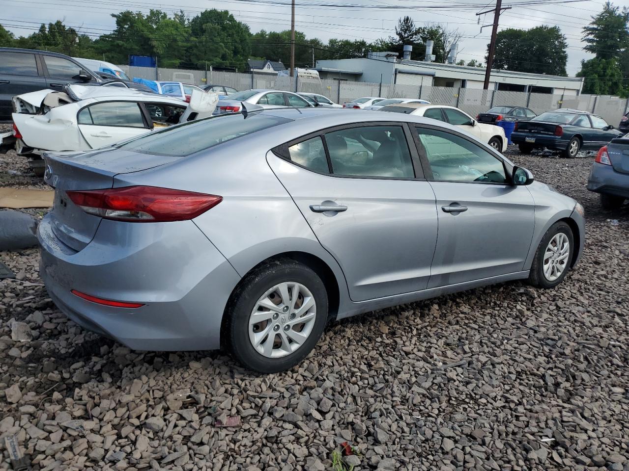 2017 Hyundai Elantra Se - Фото 3
