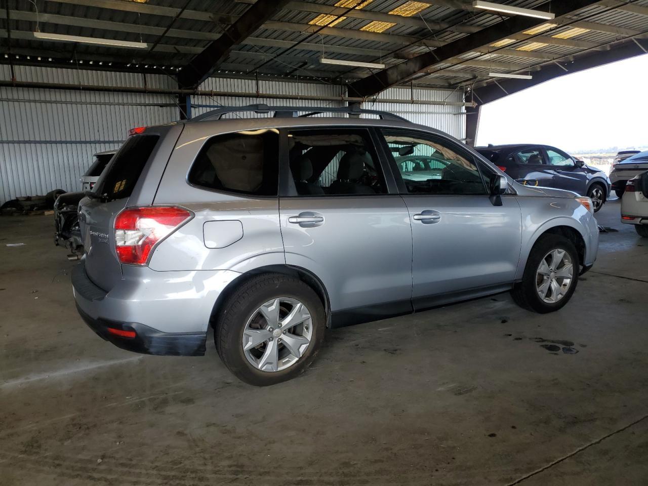 2015 Subaru Forester 2.5I Premium - Image 3