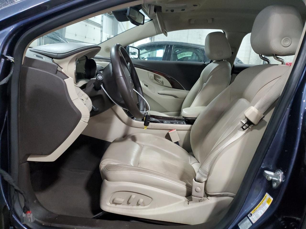2015 Buick Lacrosse - Image 7