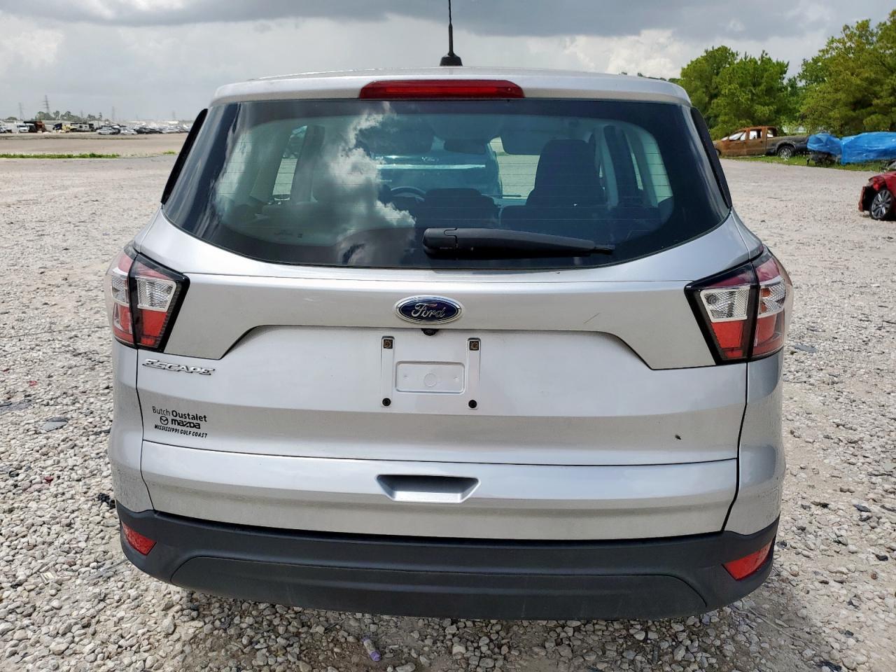 2018 Ford Escape S - Фото 6