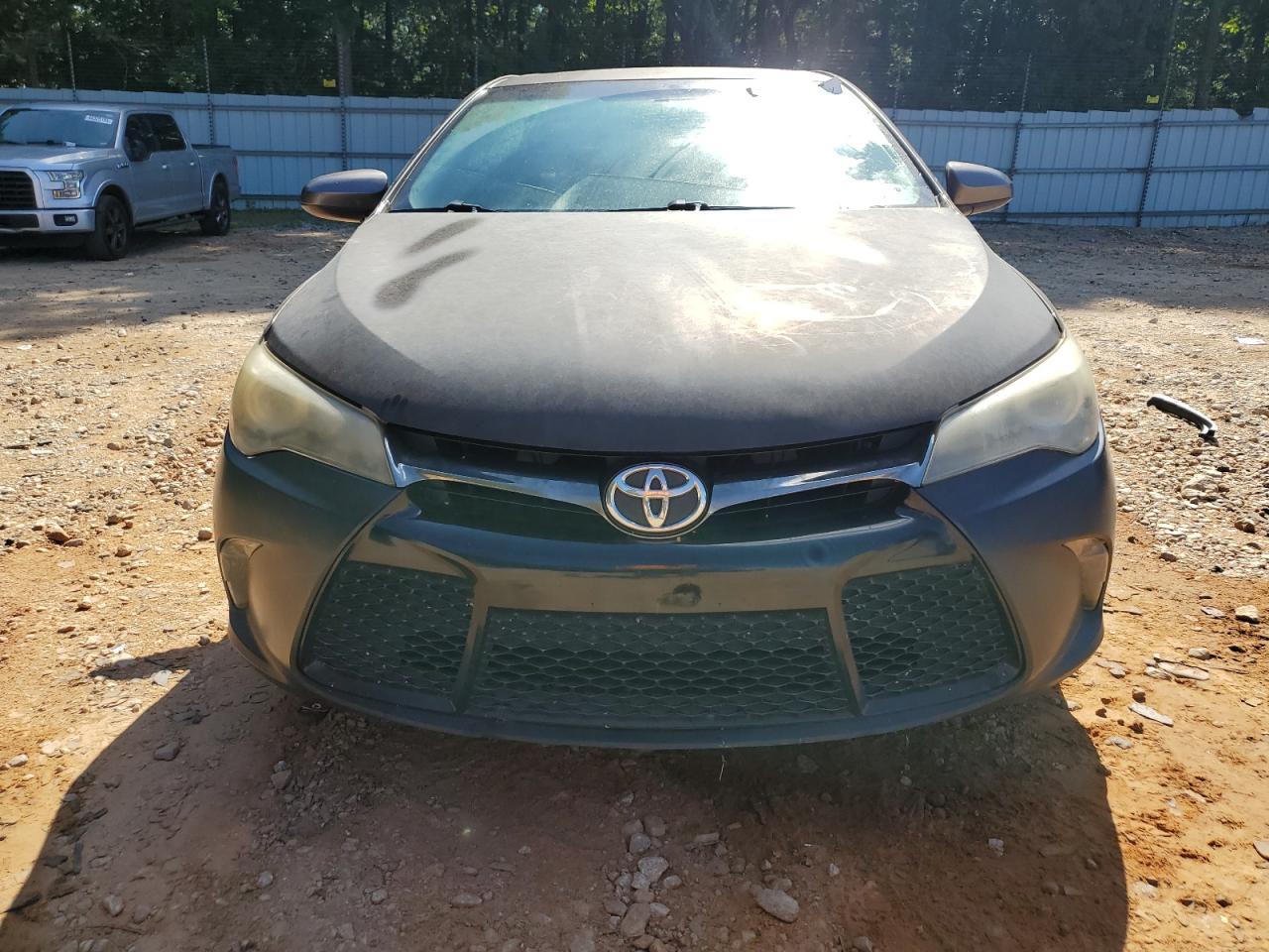 2015 Toyota Camry Le - Фото 5