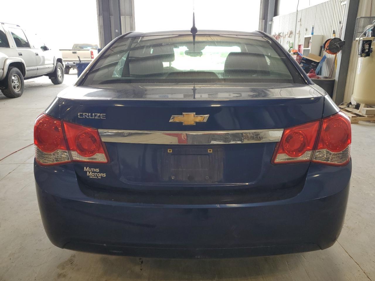 2013 Chevrolet Cruze Ls - Фото 6