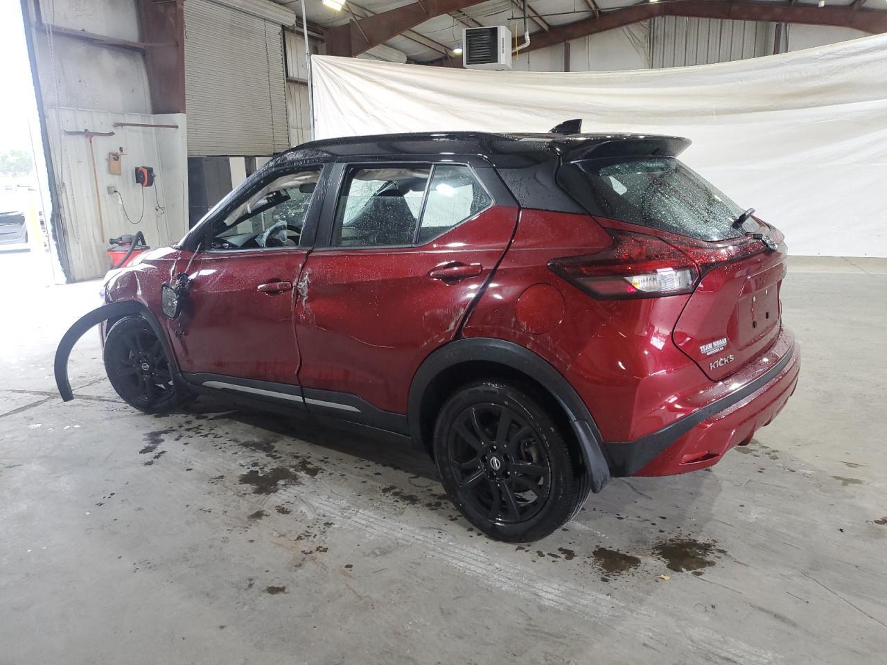 2021 Nissan Kicks Sr - Фото 2